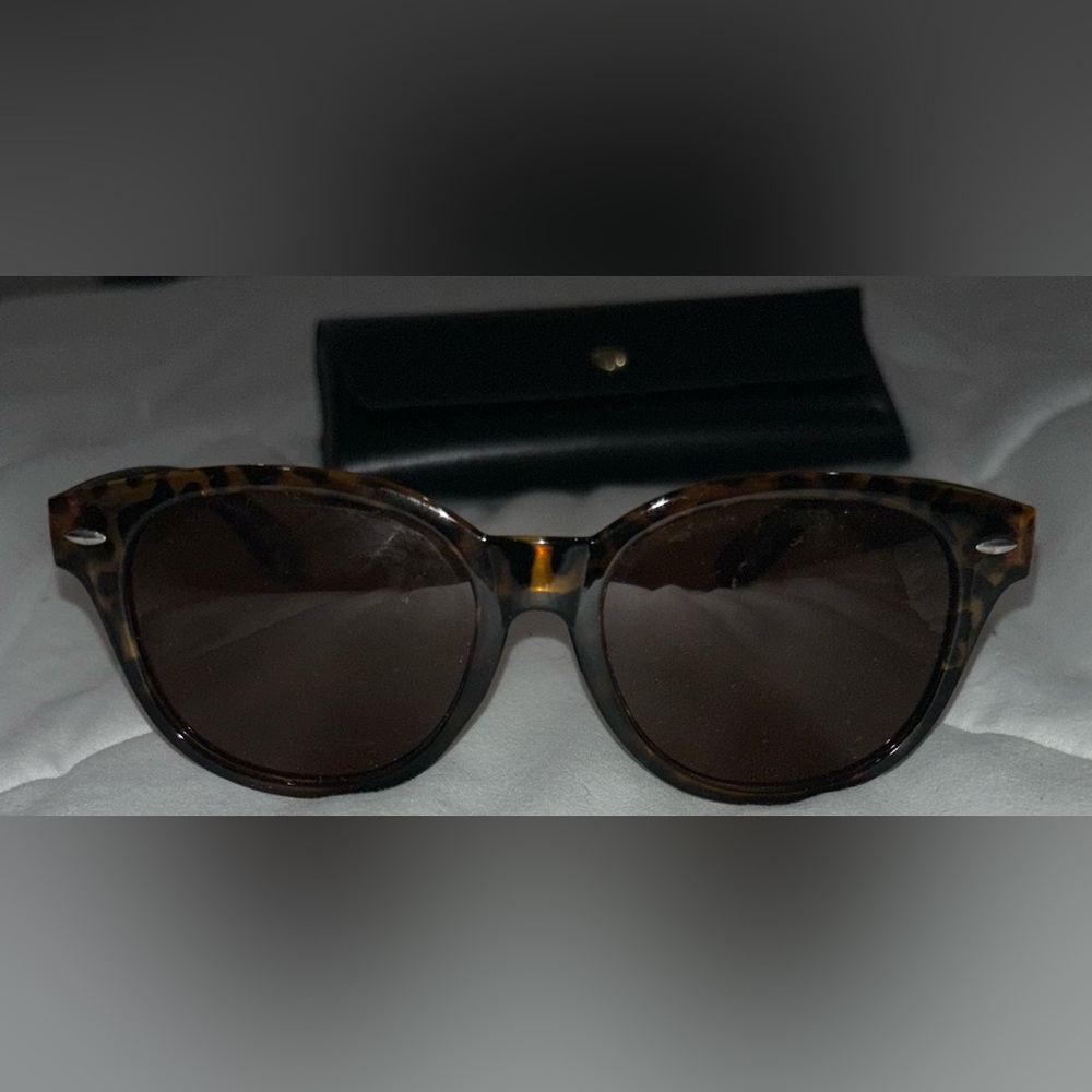 Cute glasses!